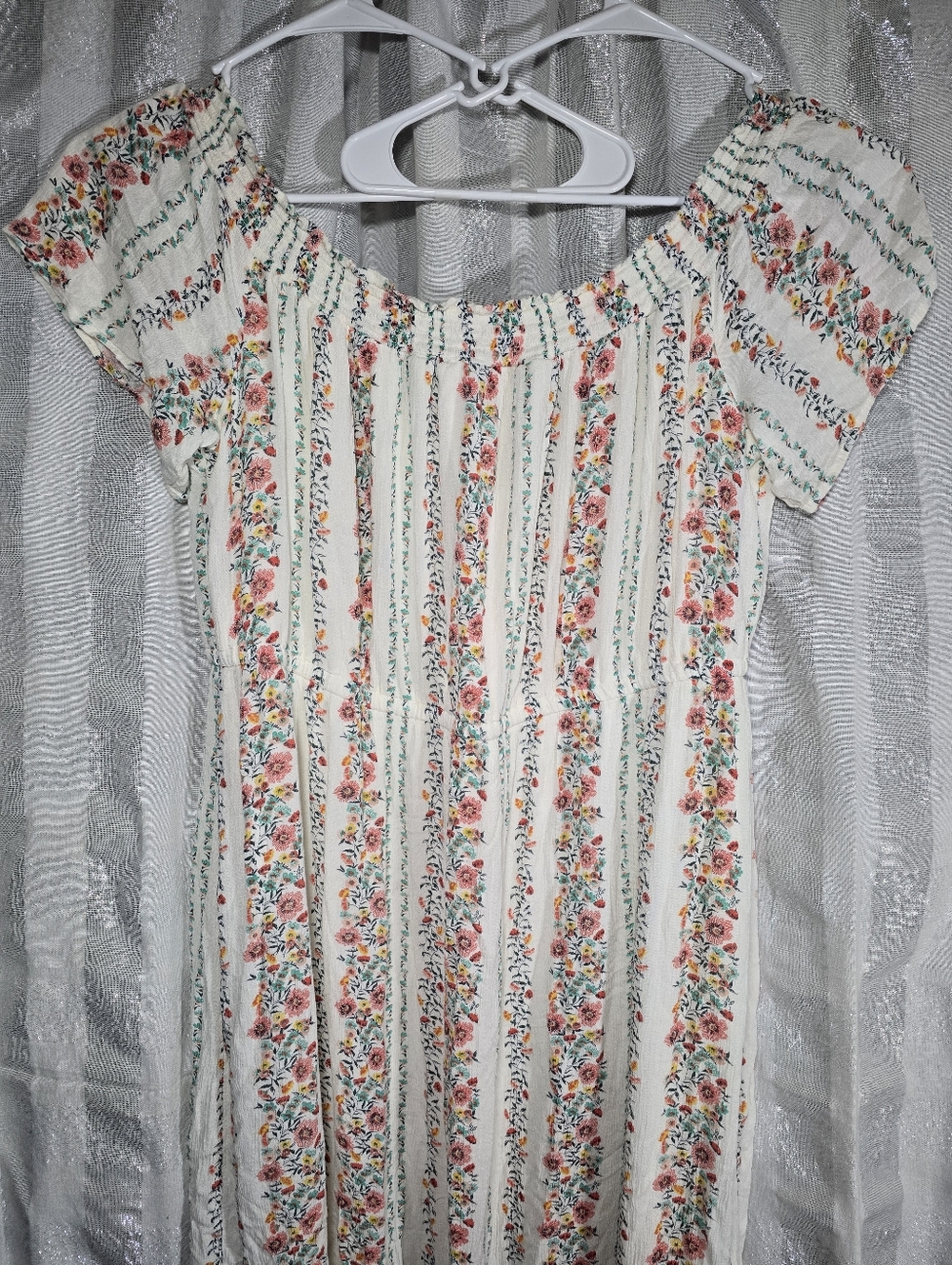 Old Navy White Floral Scrunched Maxi with Multicolor Print